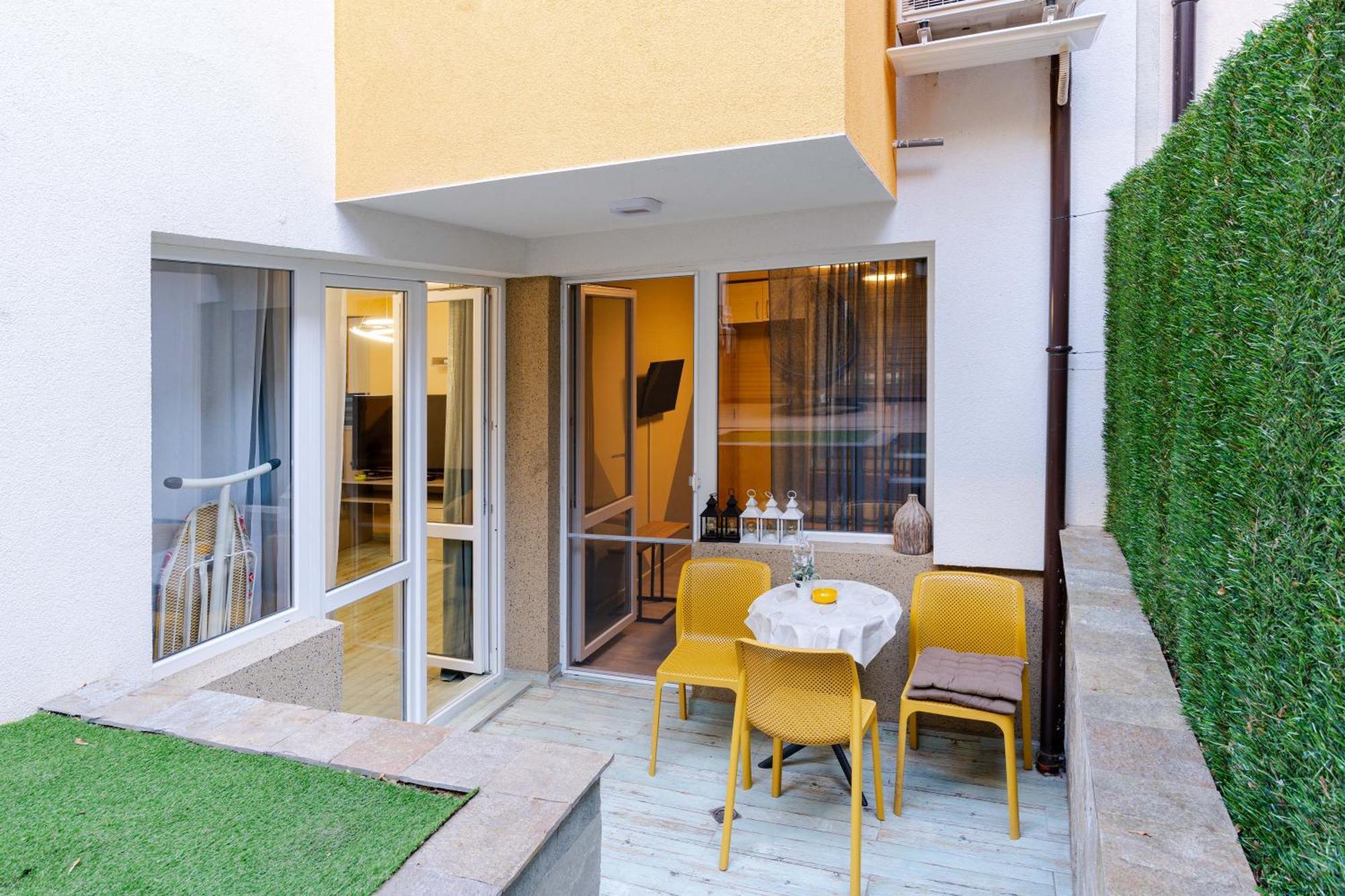 Mirela Guest Apartment Veliko Tarnovo Eksteriør billede